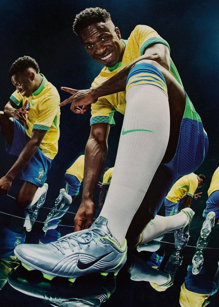 NIKE