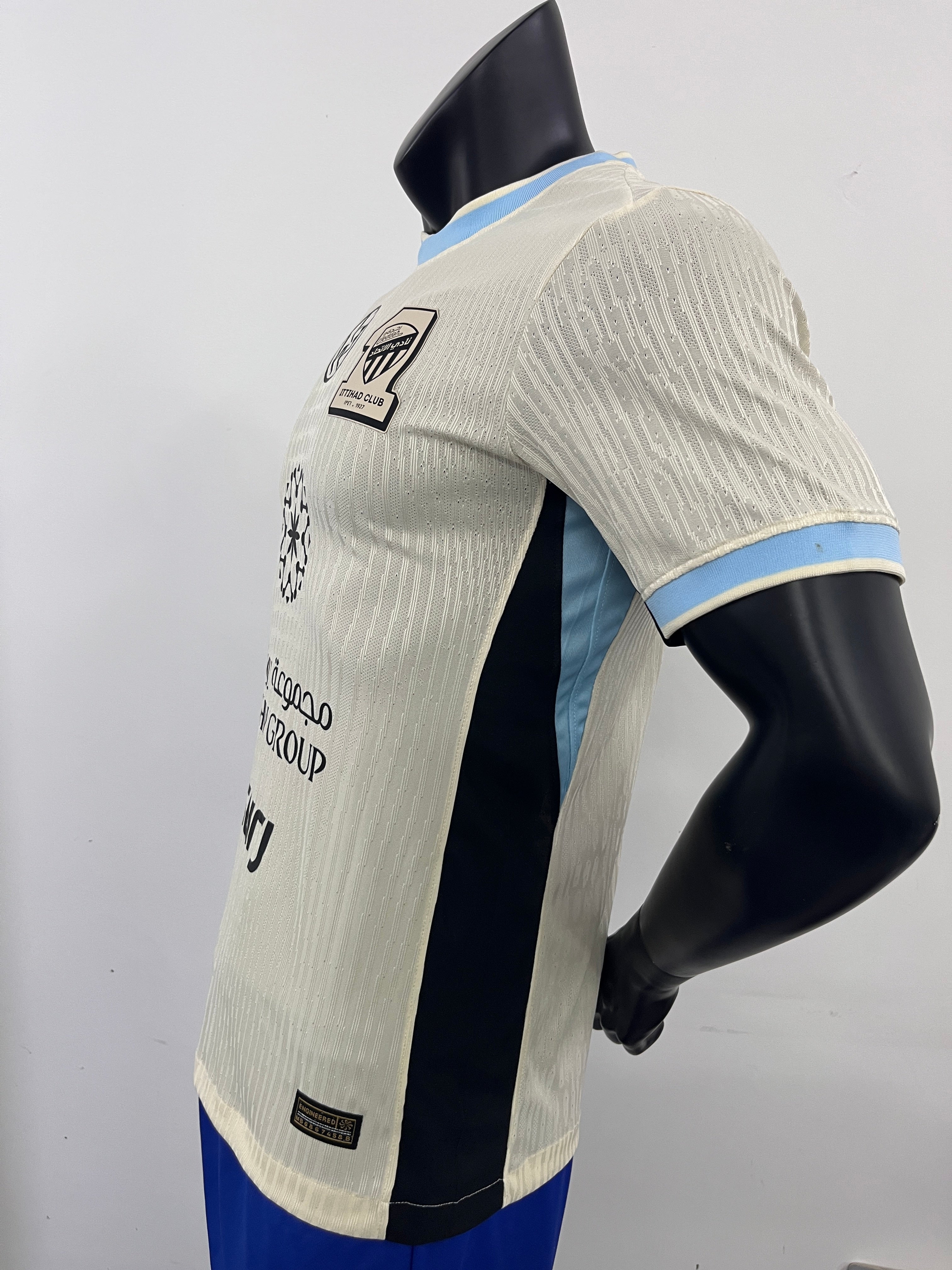 AL ITTIHAD EXTERIEUR 25/26