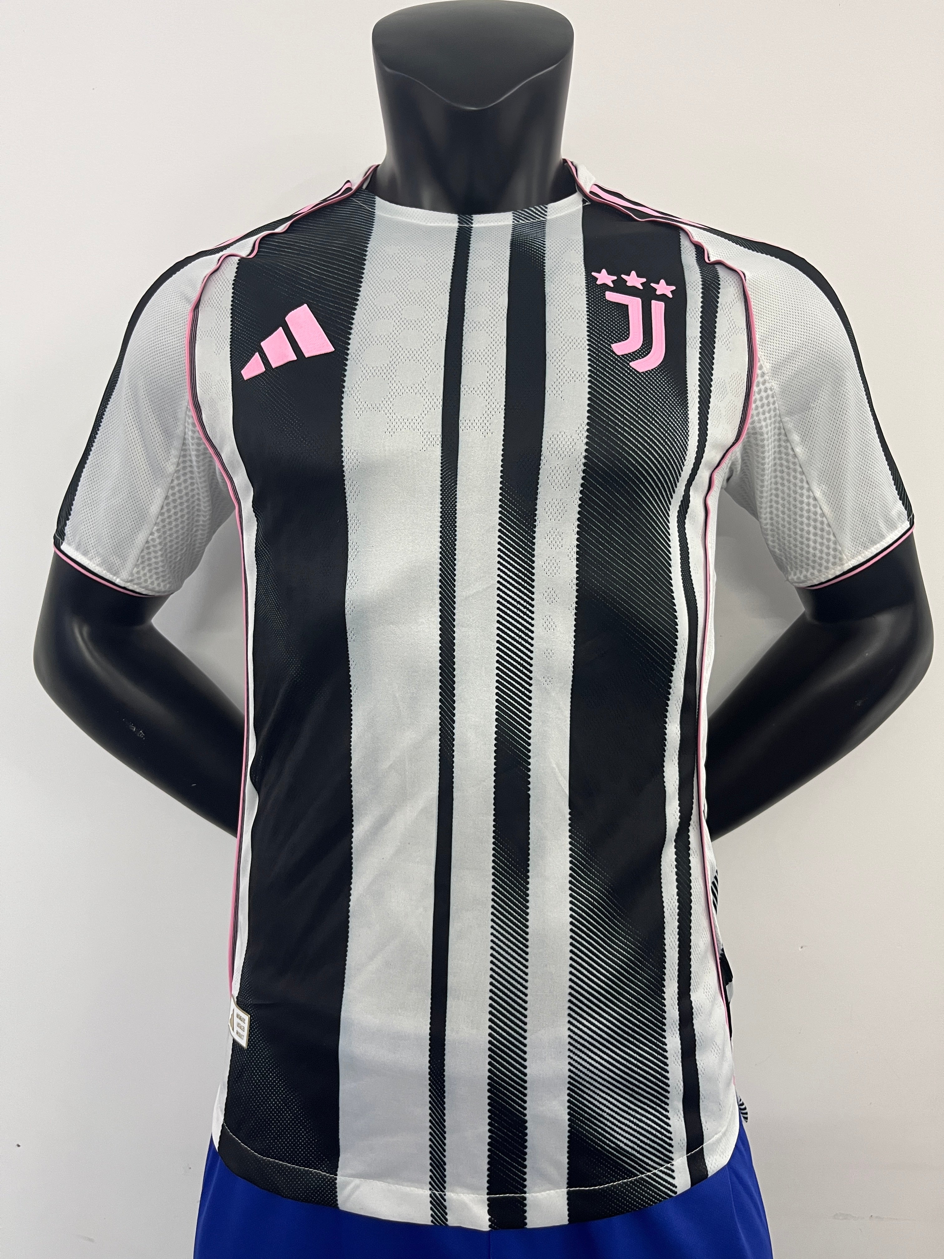 JUVENTUS DOMICILE 25/26