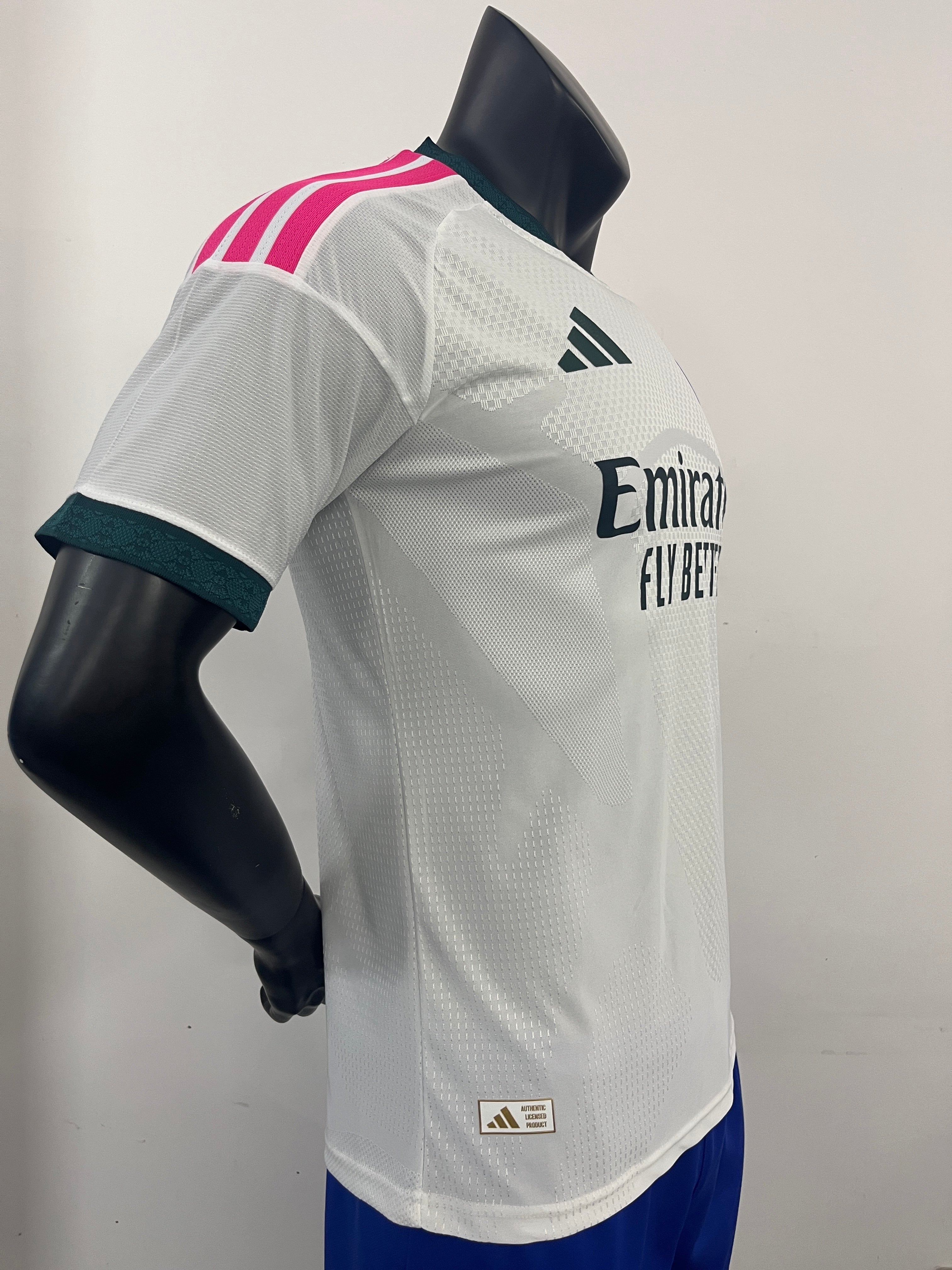 REAL MADRID DOMICILE 26/27
