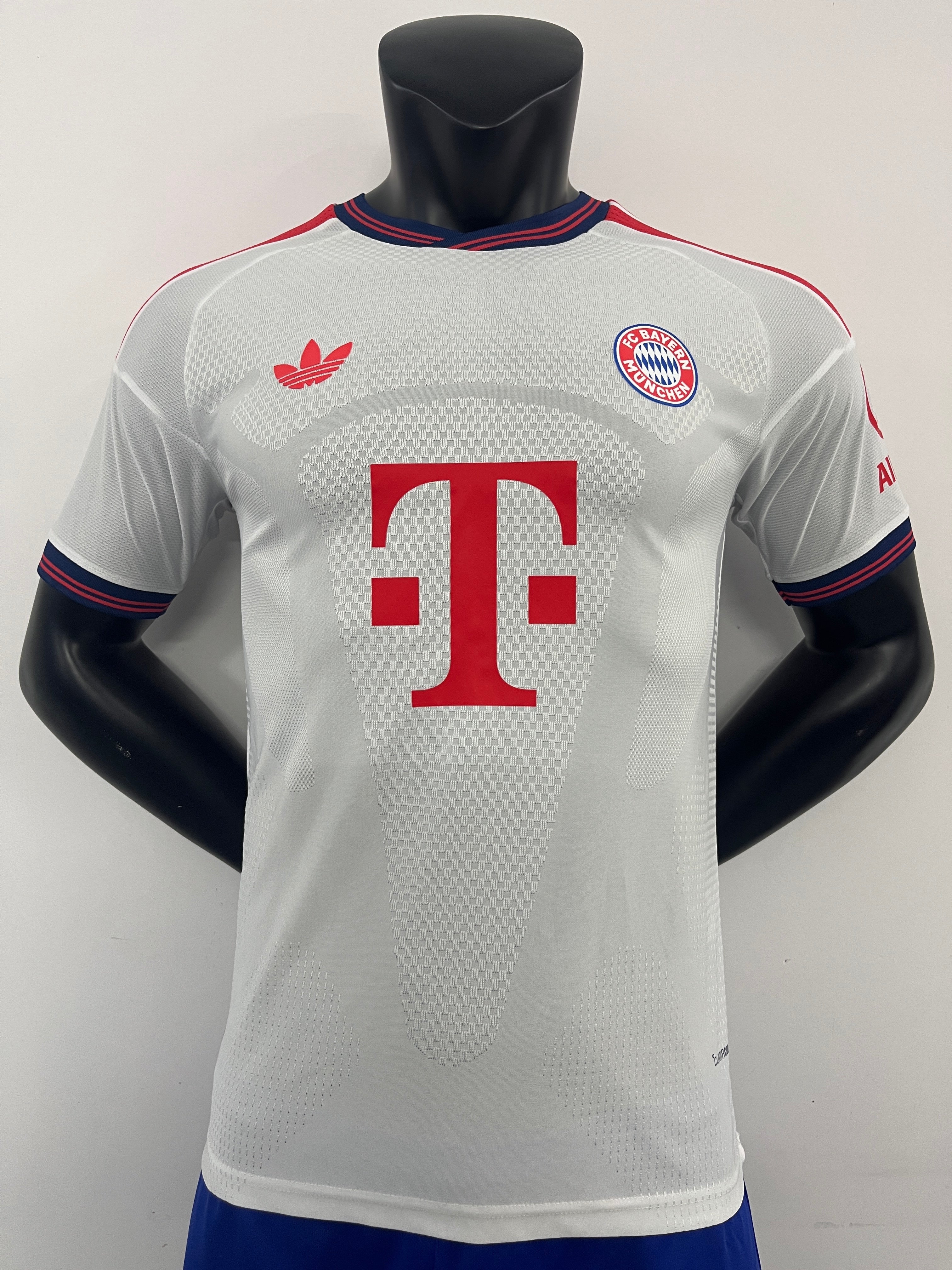 BAYERN MUNICH EXTERIEUR 26/27