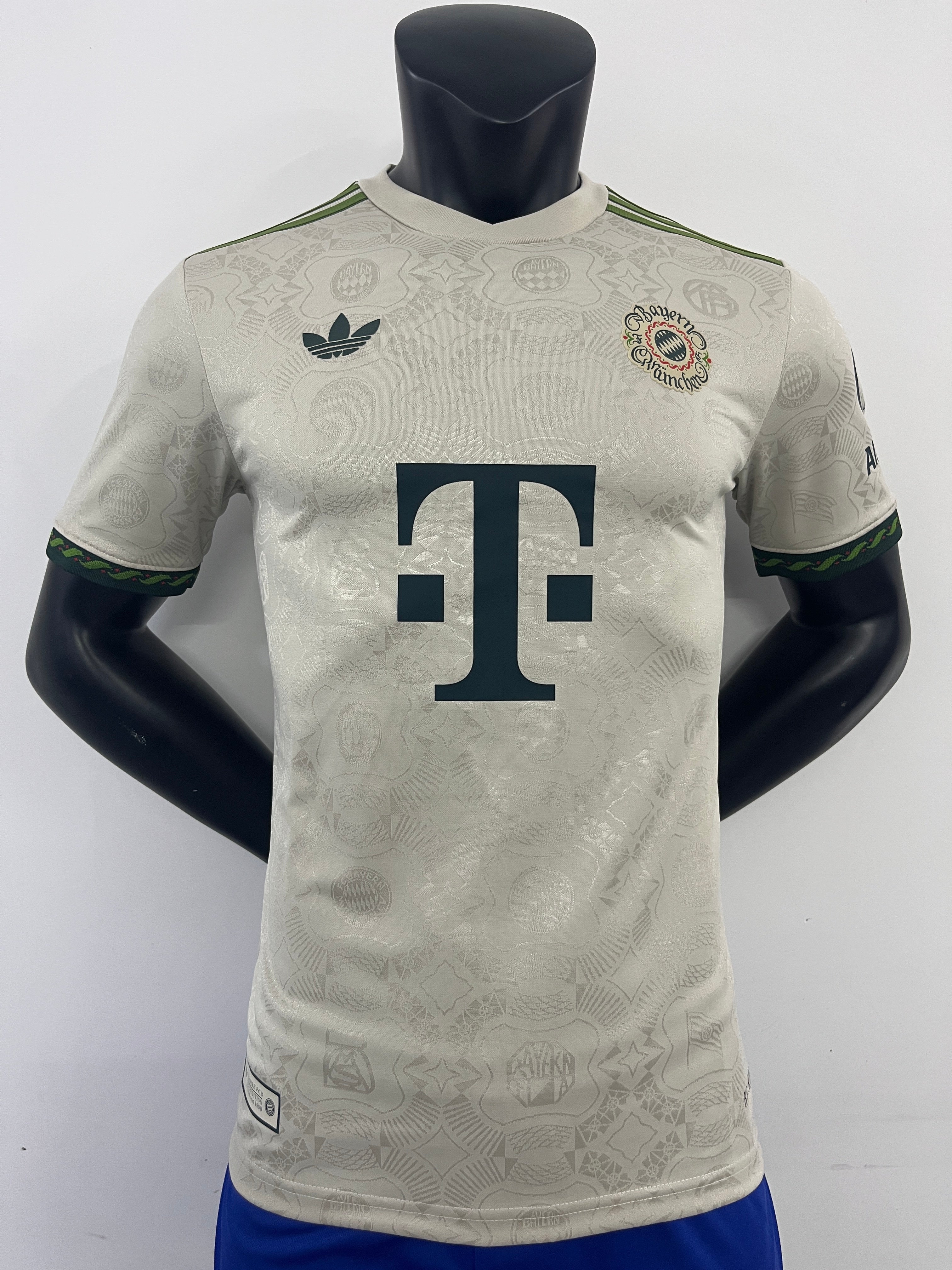 BAYERN MUNICH WIESN 25/26