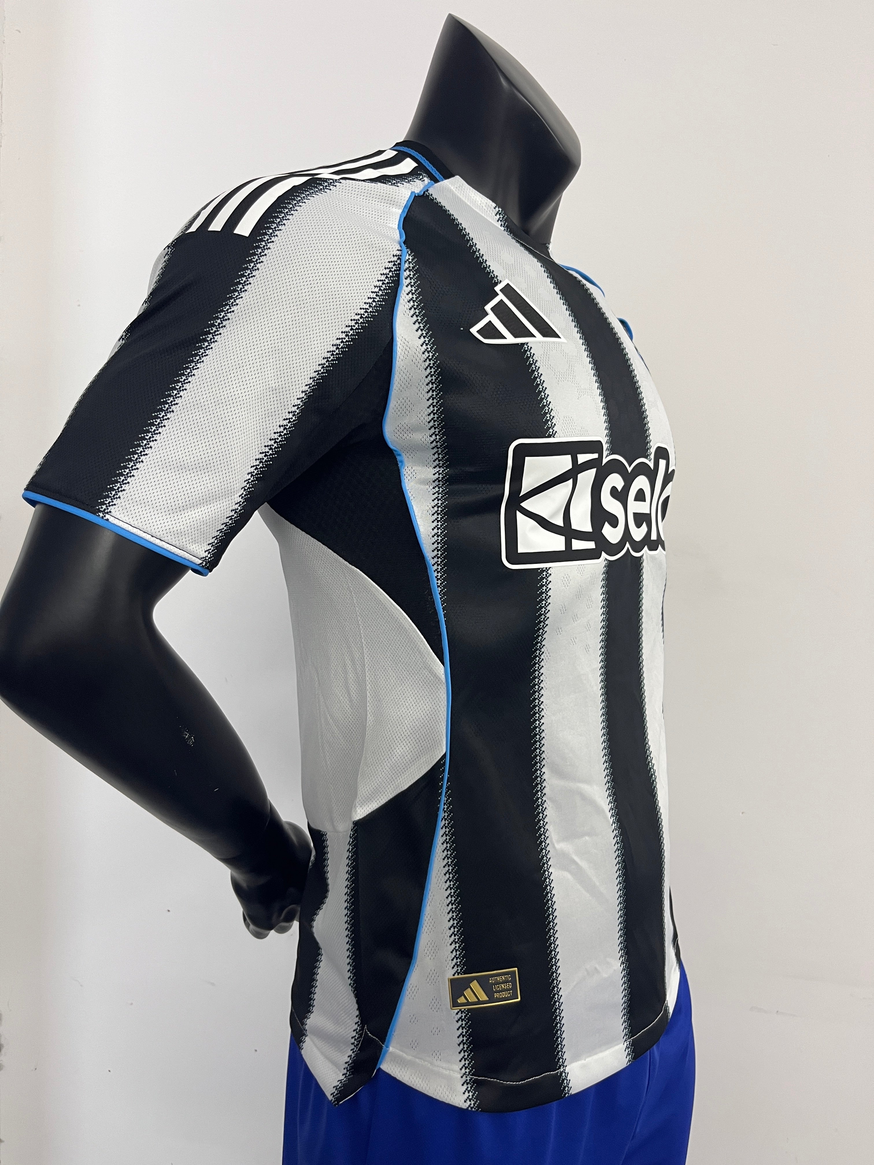 NEWCASTLE DOMICILE 25/26